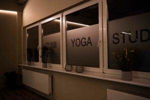 Yoga-Studio Fenster